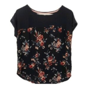 Xhilaration Blue Floral Pattern Top Size Small